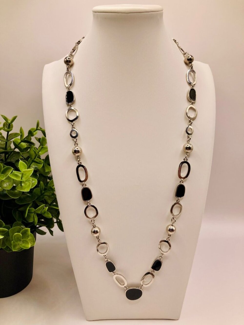 Latasia Black & Silver Long Oval Link Necklace -52B